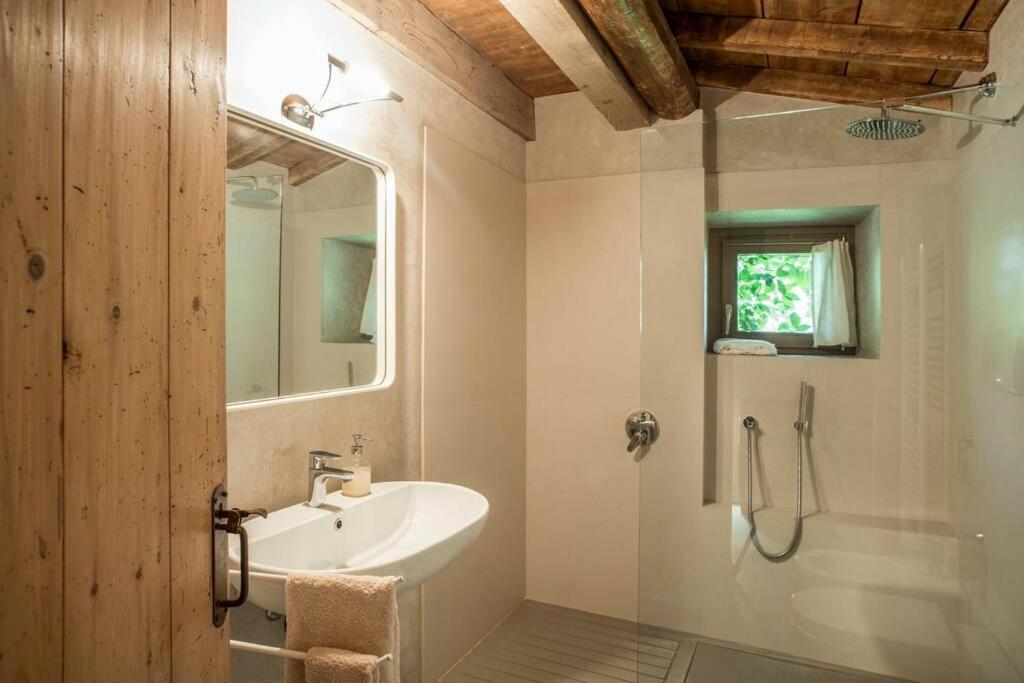 Betta - Newly Renovated Lake-View Terrace Apartment, Peaceful And Silent Surroundings Toscolano Maderno Eksteriør bilde